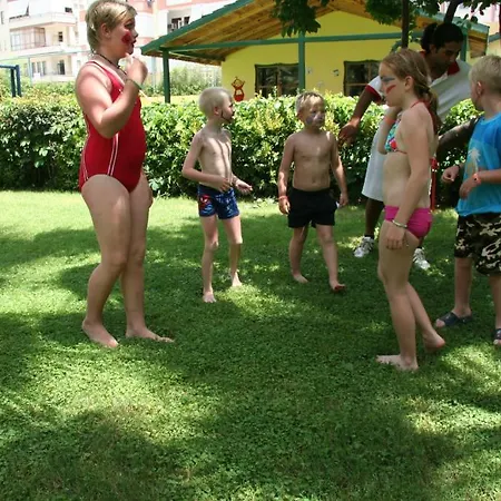 Elysee Garden Family Ośrodek wypoczynkowy 2*